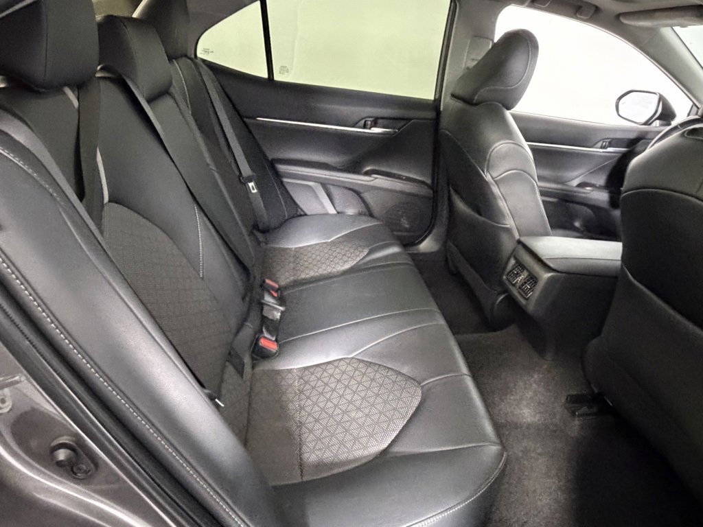 Used 2023 Toyota Camry XSE image 30
