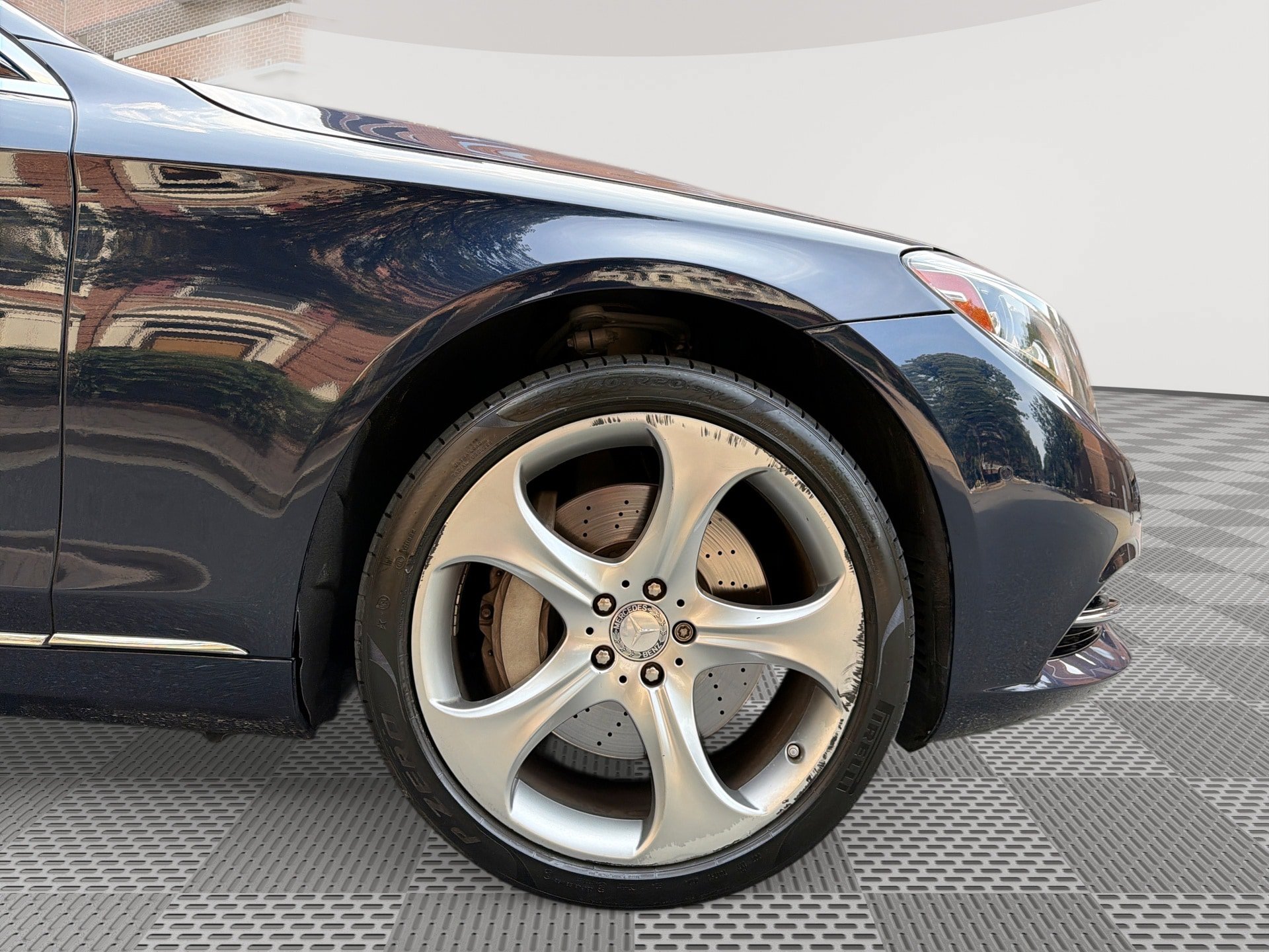 Used 2015 Mercedes-Benz S 550 Sedan image 31