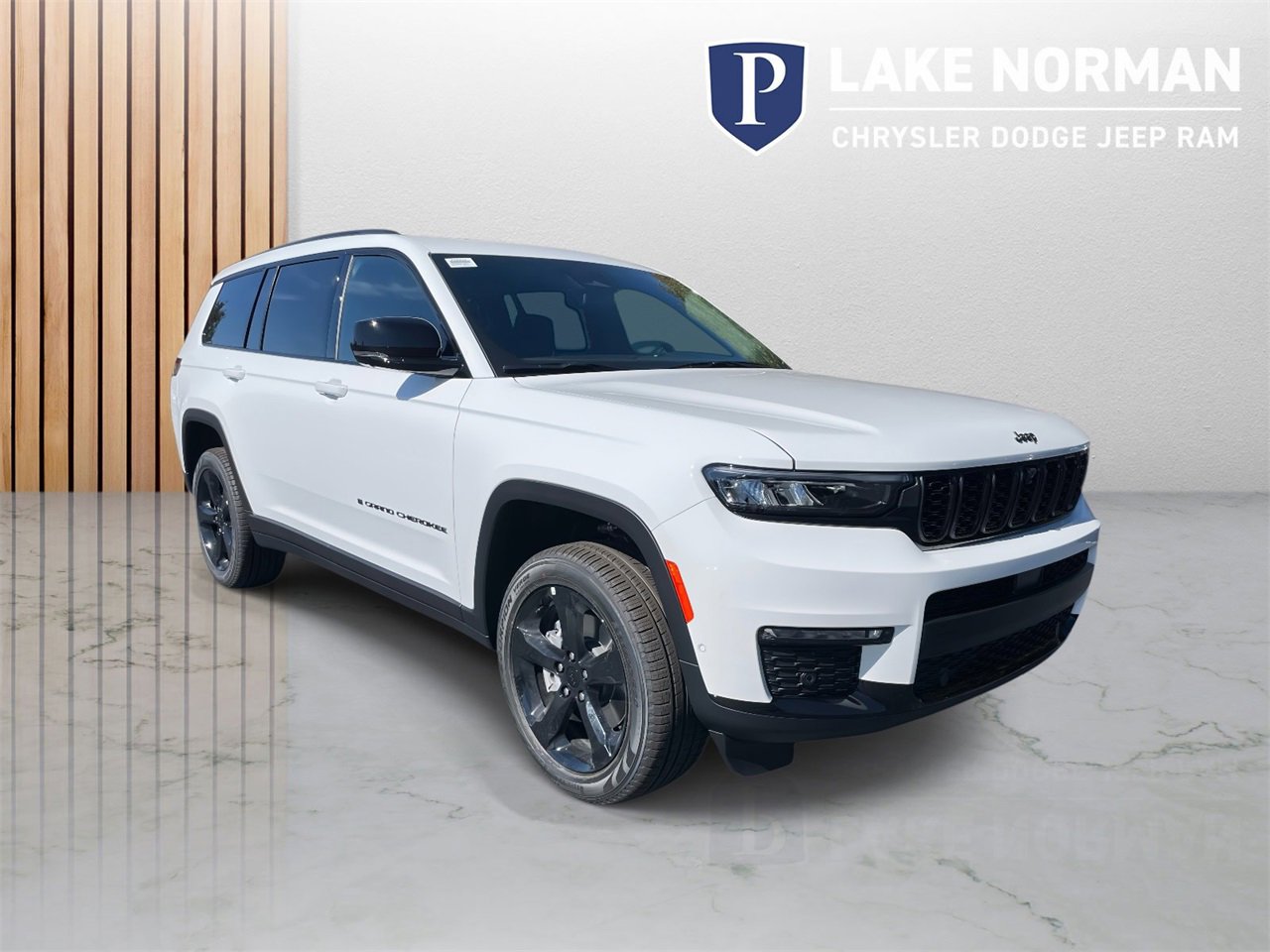 New 2025 Jeep Grand Cherokee L Limited w/ Luxury Tech Group II image 2