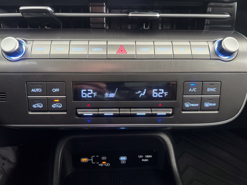 Used 2025 Hyundai Kona SEL AWD/4WD image 61