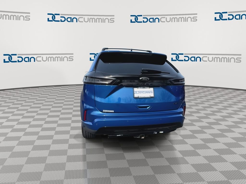 Used 2024 Ford Edge SE w/ Black Appearance Package image 7