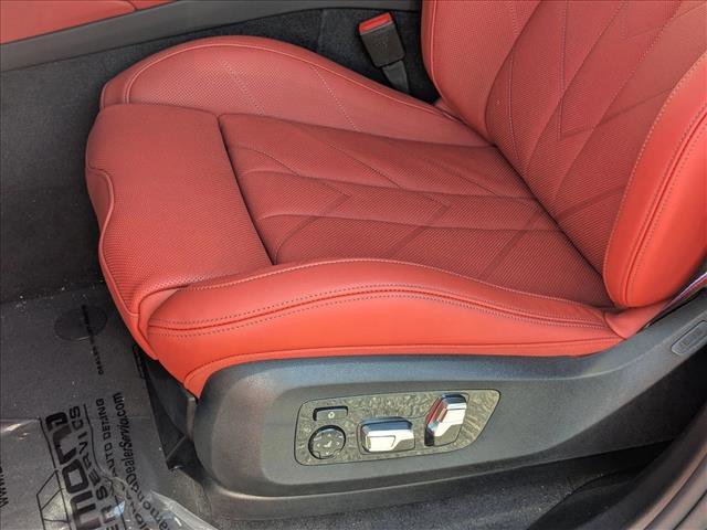 New 2026 BMW XM Label Red image 4