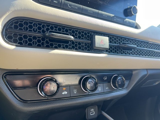 Used 2025 Honda HR-V LX image 13