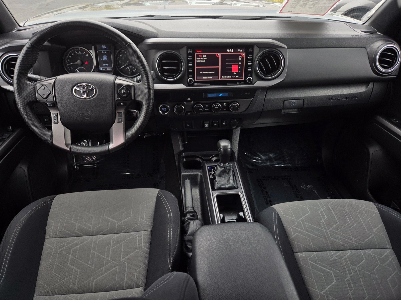 Certified 2023 Toyota Tacoma TRD Off-Road AWD/4WD image 13
