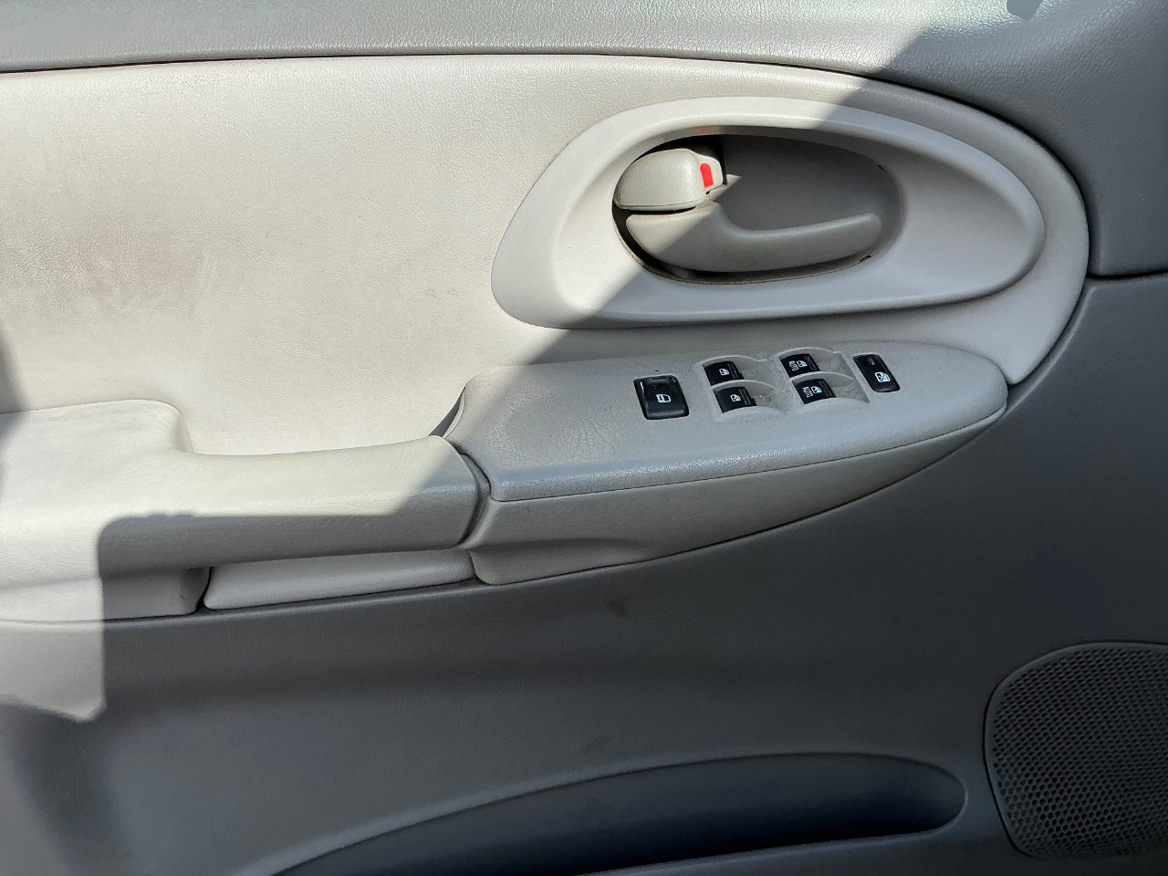 Used 2009 Chevrolet TrailBlazer LT w/ Sun And Sound Package image 14