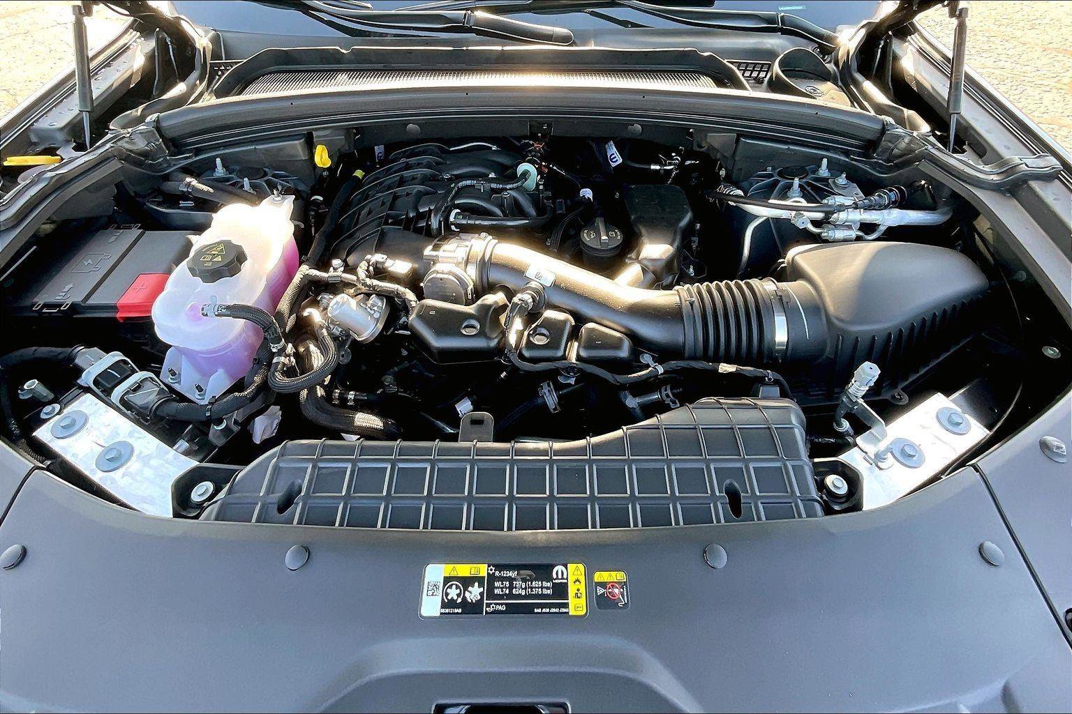 New 2025 Jeep Grand Cherokee L Limited w/ Luxury Tech Group II image 12