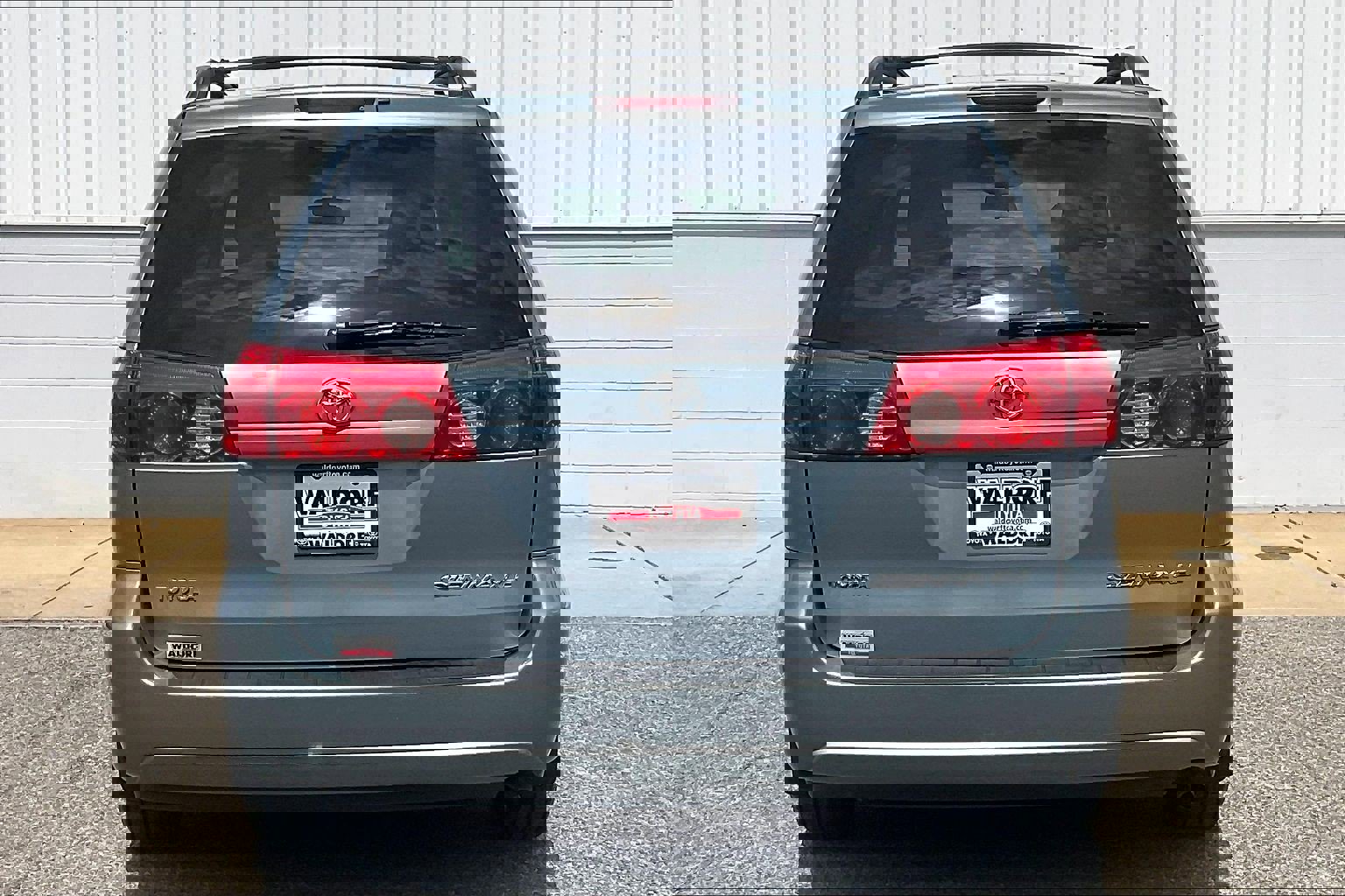 Used 2010 Toyota Sienna image 5