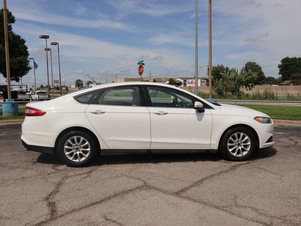 Used 2016 Ford Fusion S FWD image 7