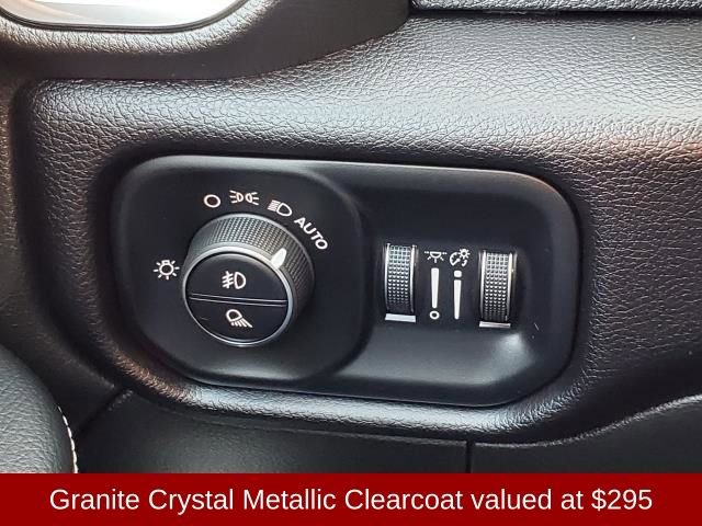 Used 2025 RAM 3500 Laramie image 18