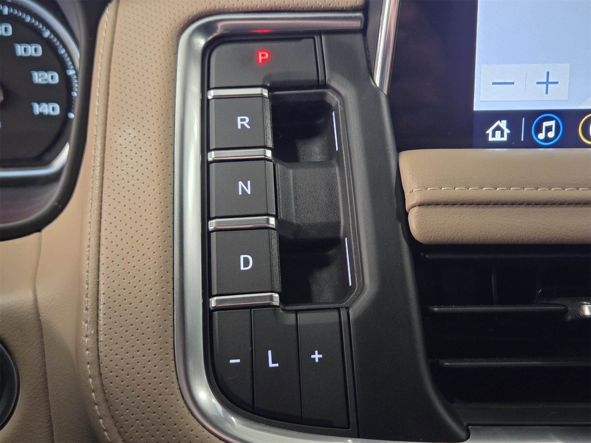 Used 2021 Chevrolet Tahoe Premier image 24