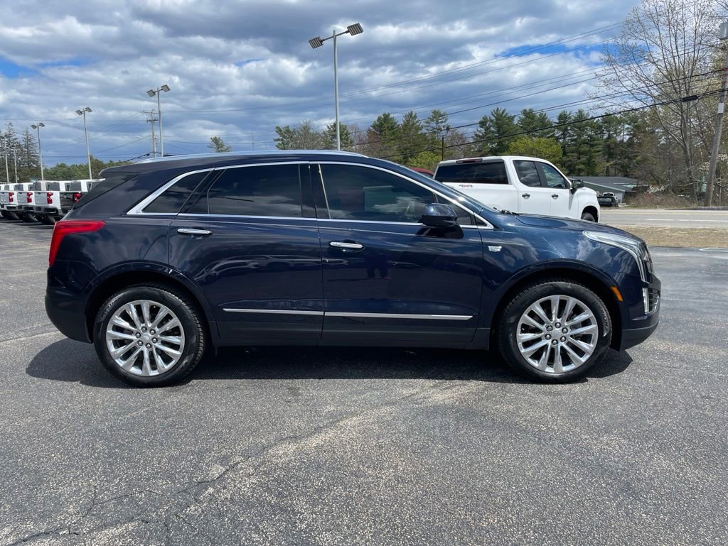 Used 2017 Cadillac XT5 Platinum AWD/4WD image 10