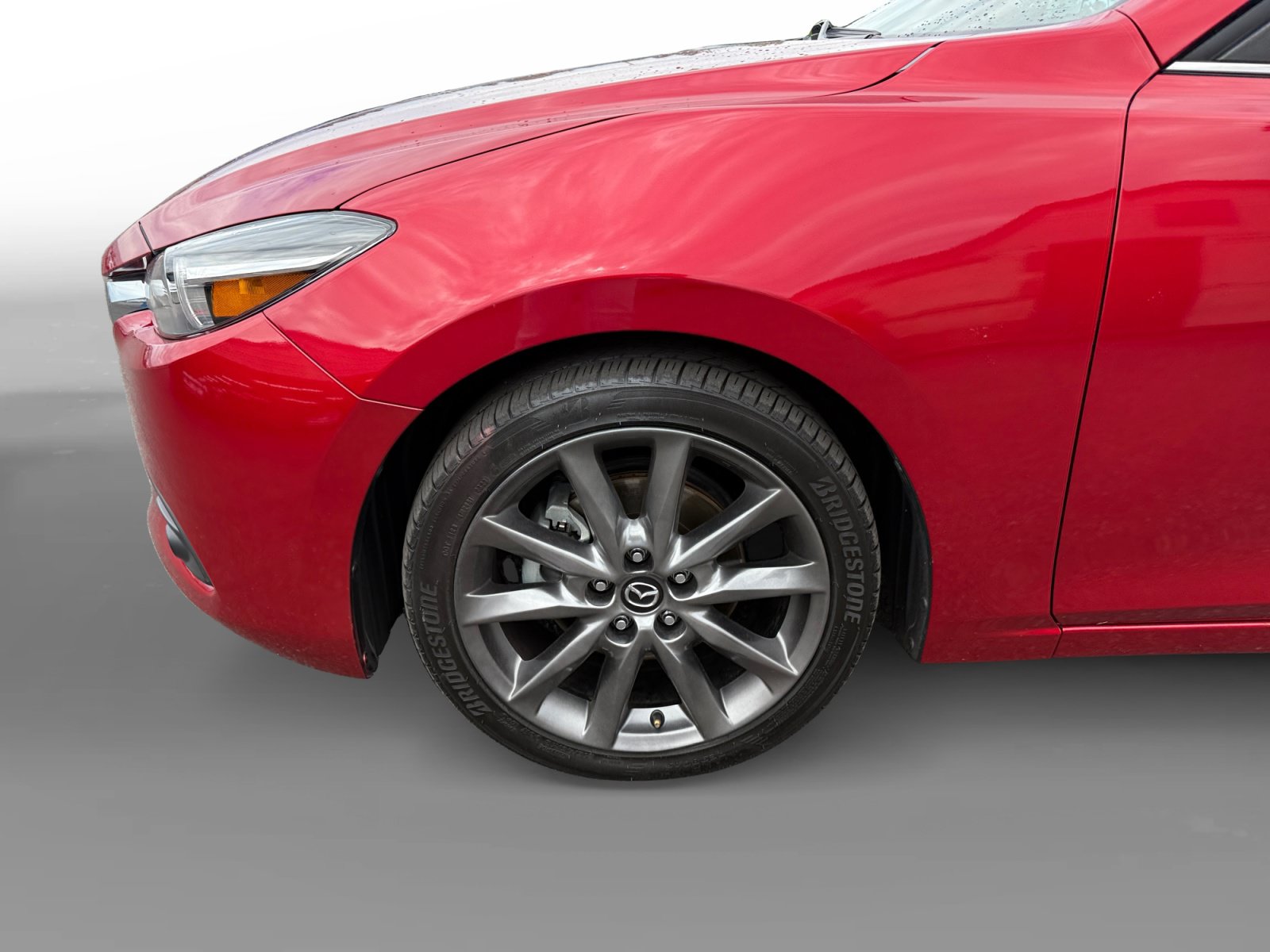 Used 2018 MAZDA MAZDA3 Grand Touring FWD image 9