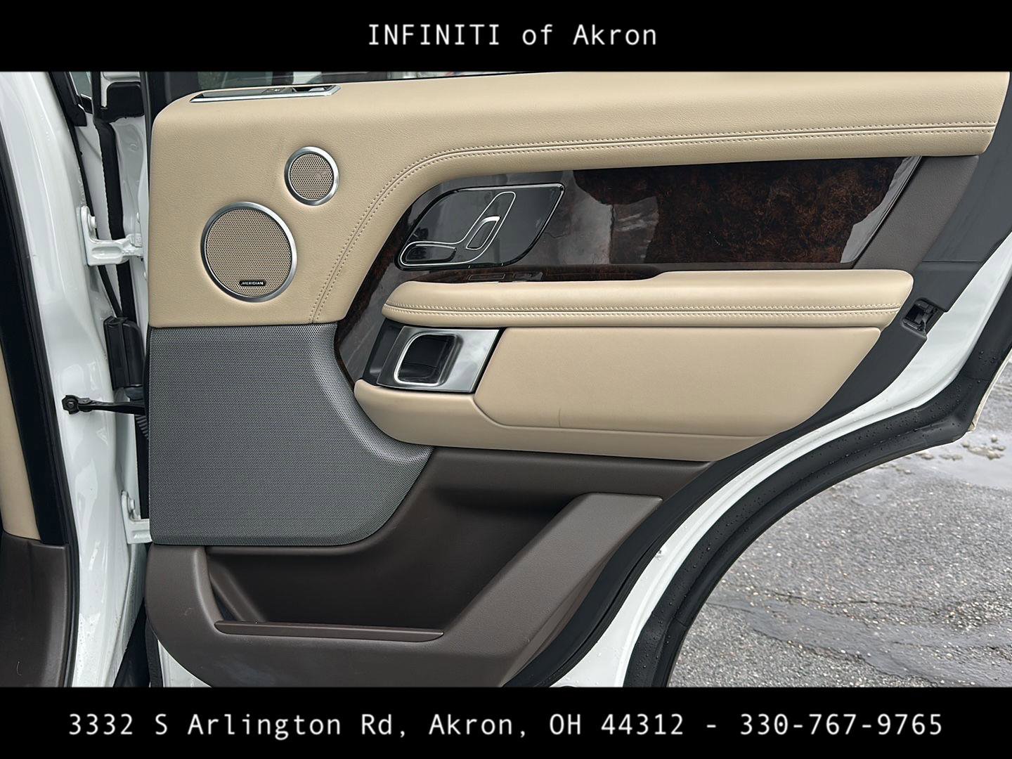 Used 2020 Land Rover Range Rover HSE image 31