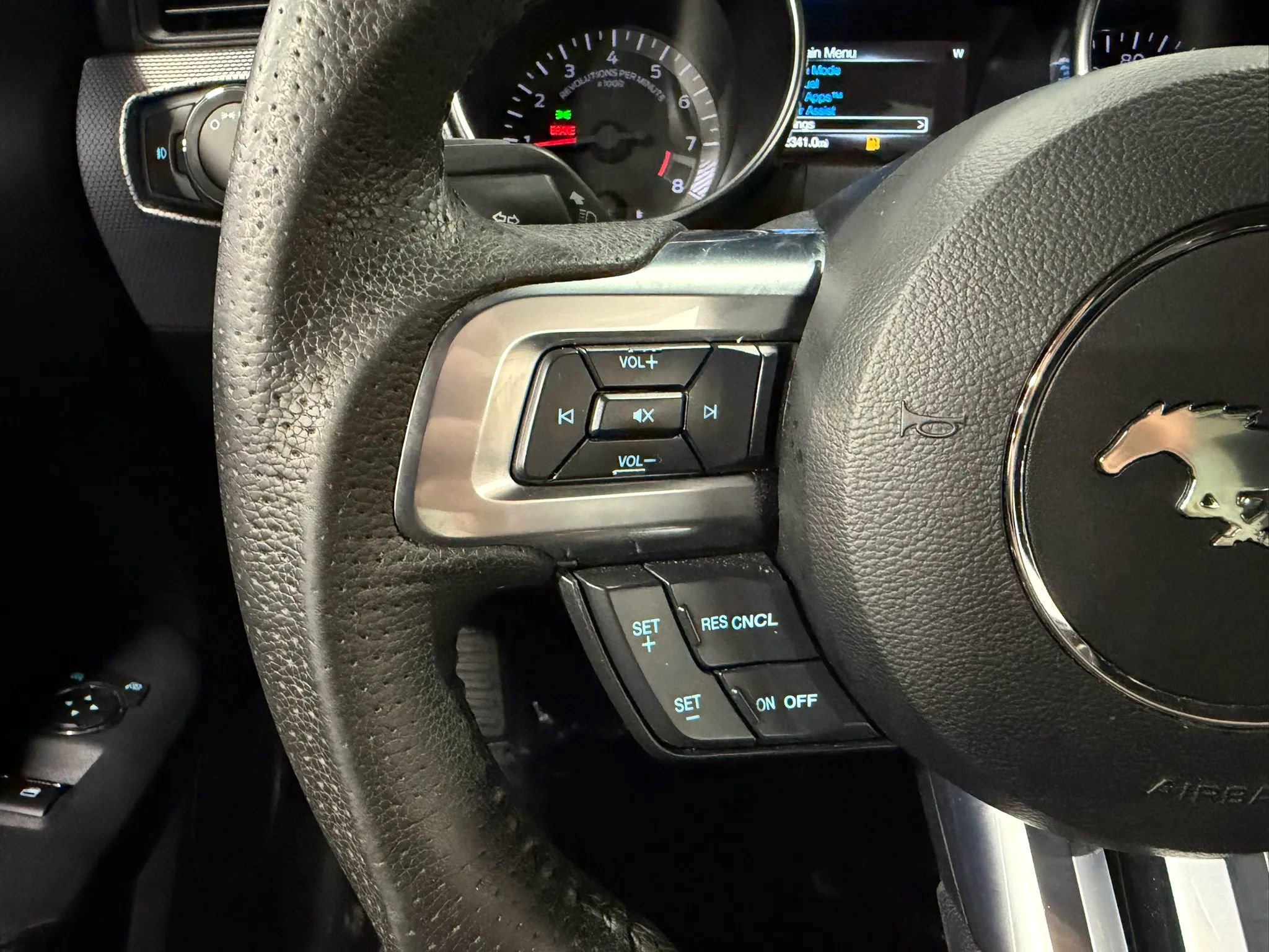 Used 2020 Ford Mustang GT RWD image 15