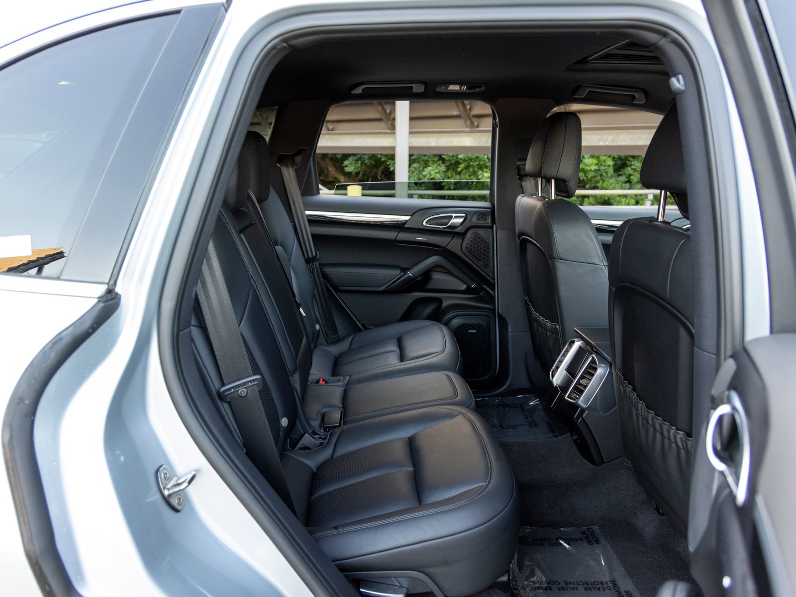 Used 2016 Porsche Cayenne image 51