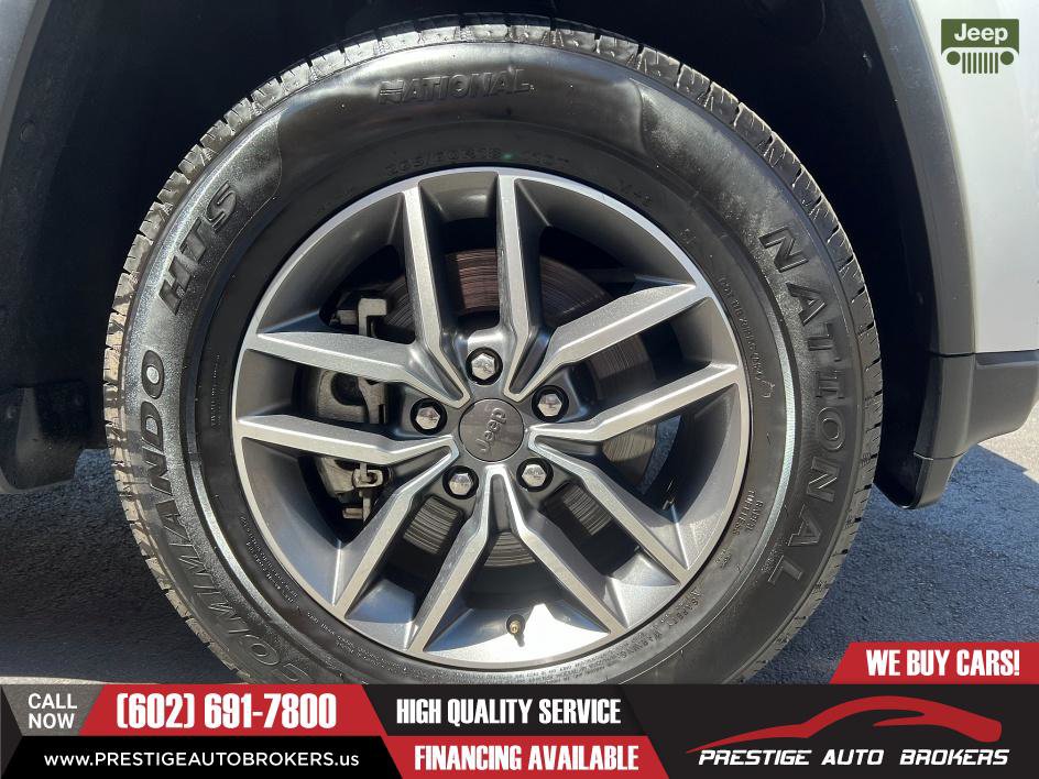 Used 2021 Jeep Grand Cherokee Limited w/ Trailer Tow Group IV image 22