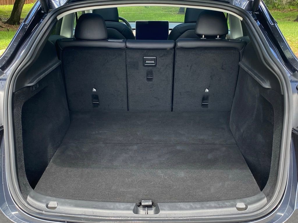 Used 2025 Tesla Model Y Long Range image 15