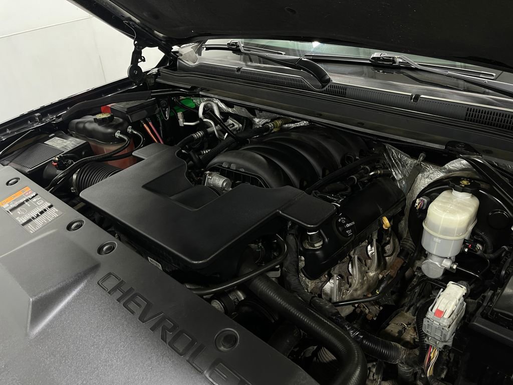 Used 2018 Chevrolet Tahoe LT w/ Luxury Package image 27