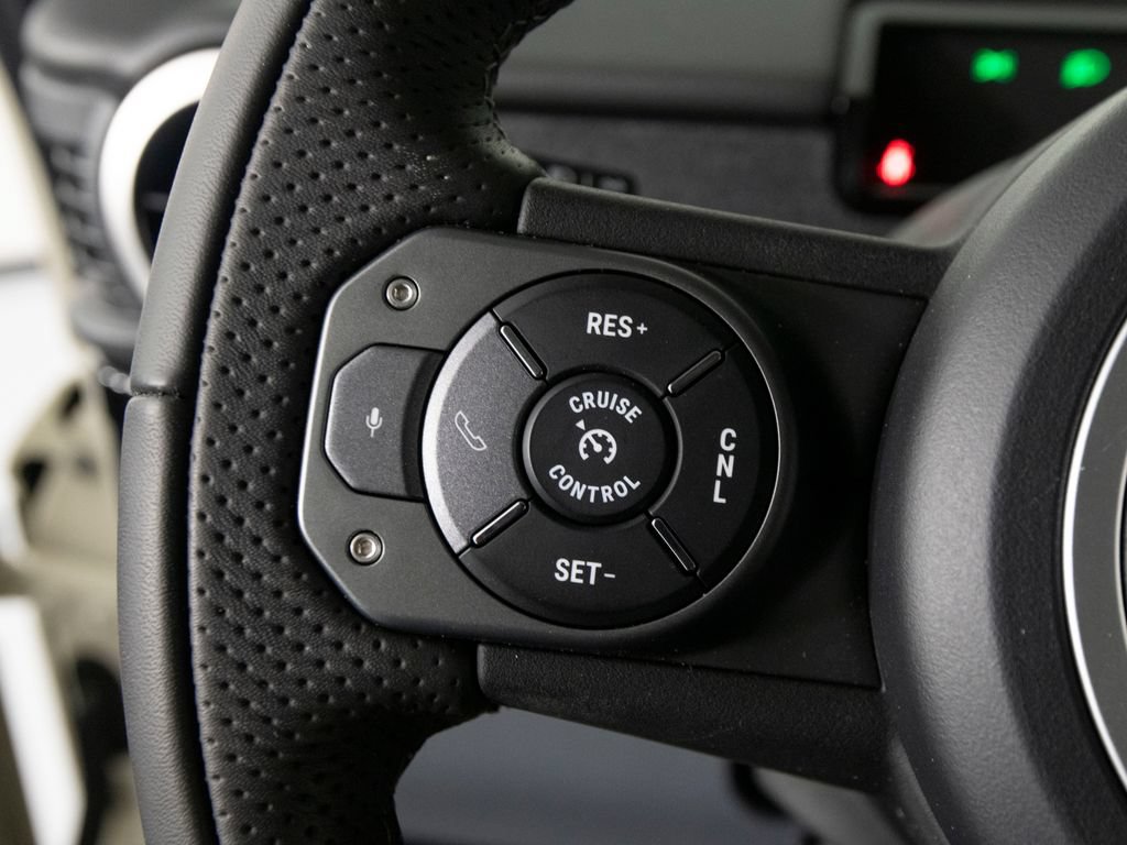 Used 2025 INEOS Grenadier Fieldmaster Edition AWD/4WD image 20