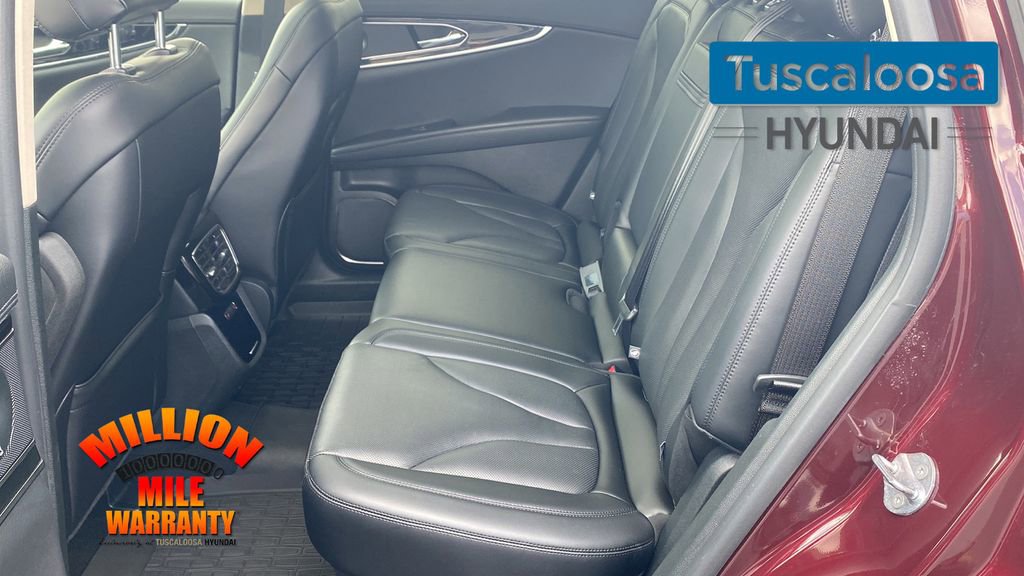 Used 2022 Lincoln Nautilus Reserve w/ Equipment Group 201A image 26