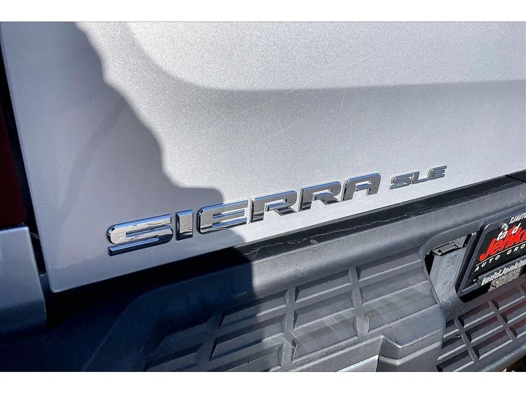 Used 2012 GMC Sierra 2500 SLE w/ SLE Preferred Package AWD/4WD image 31