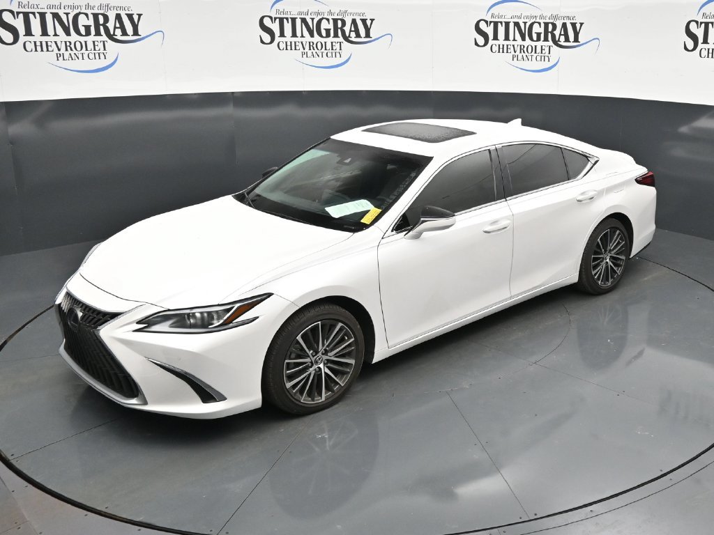 Used 2024 Lexus ES 350 w/ Premium Package FWD image 20