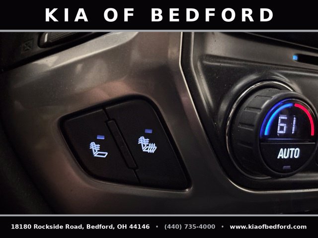 Used 2018 Chevrolet Silverado 1500 LT w/ All Star Edition AWD/4WD image 23