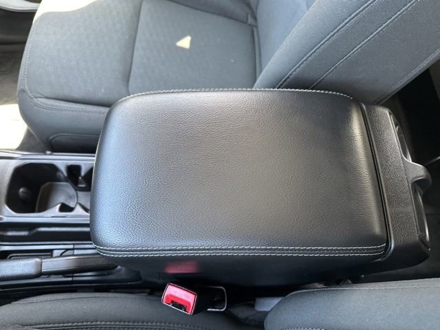 Used 2020 Jeep Wrangler Unlimited Sahara AWD/4WD image 29