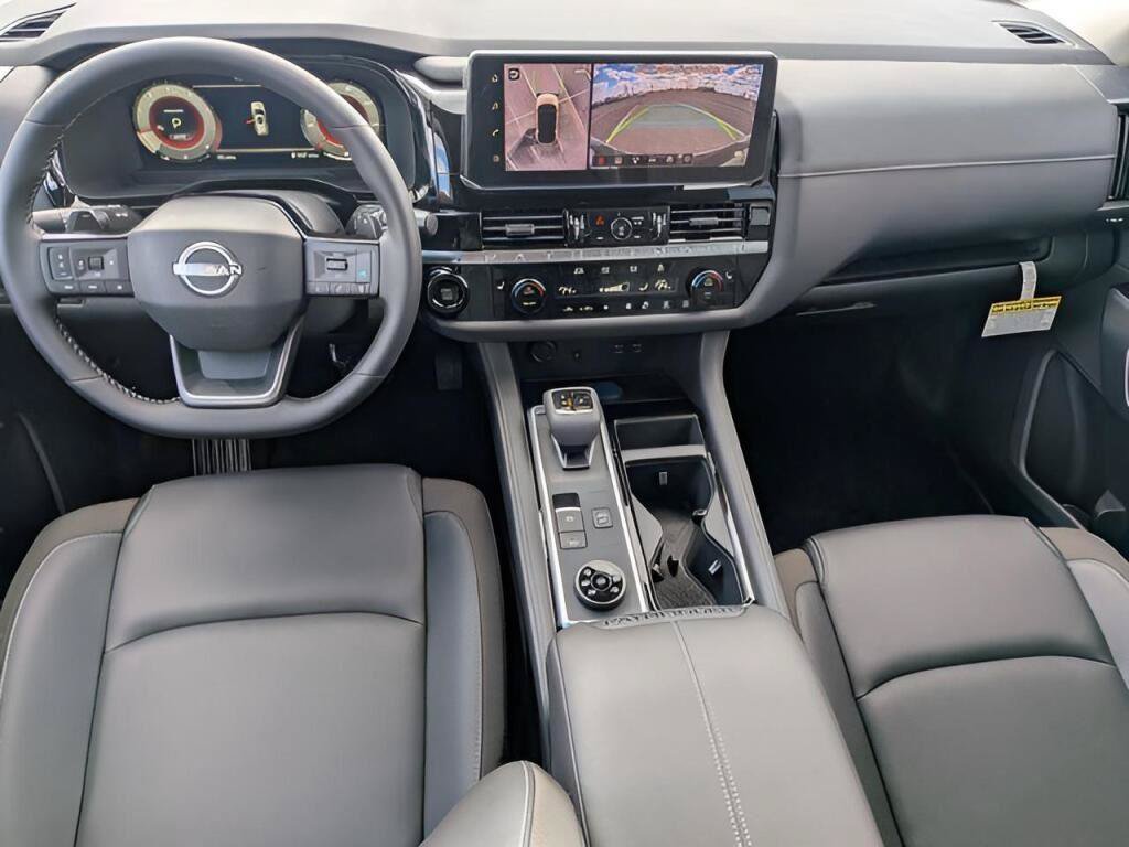 Used 2026 Nissan Pathfinder SL AWD/4WD image 22