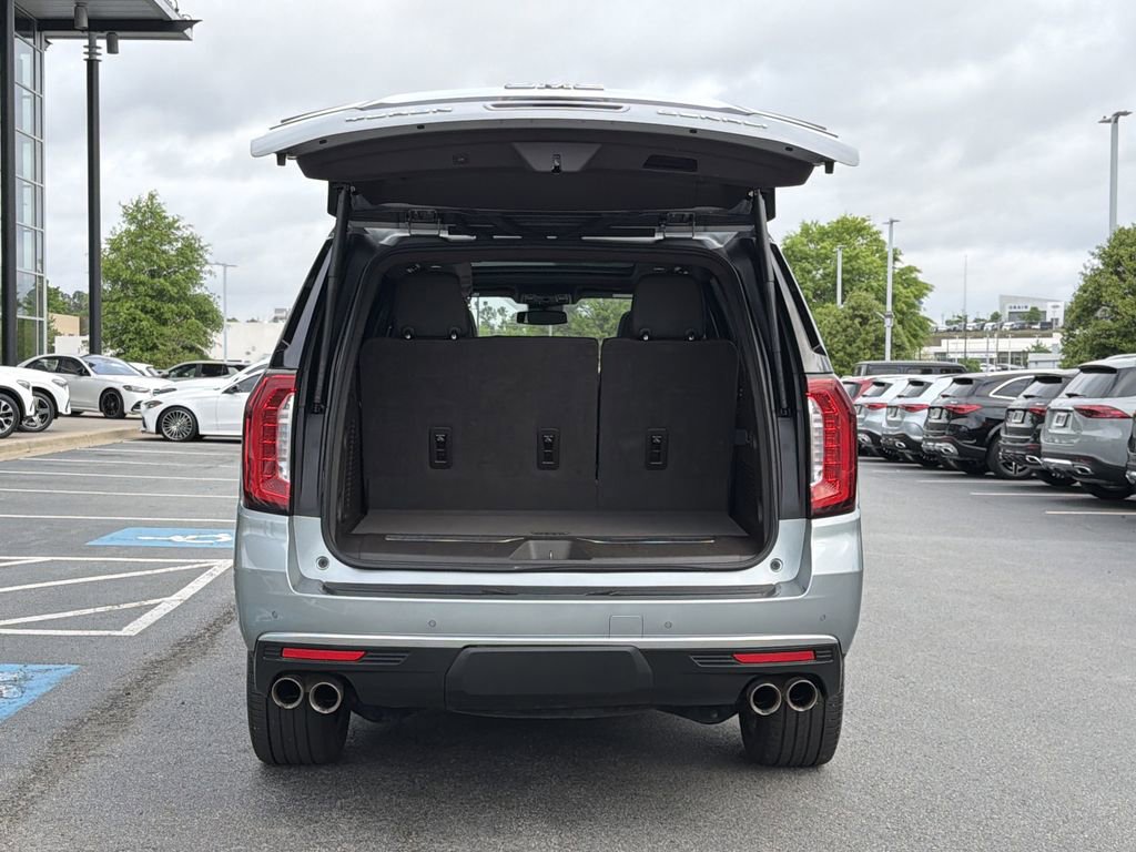 Used 2023 GMC Yukon Denali RWD image 15