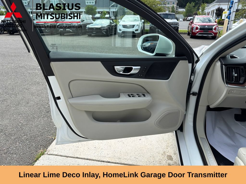 Used 2019 Volvo S60 T5 Momentum w/ Multimedia Package FWD image 16