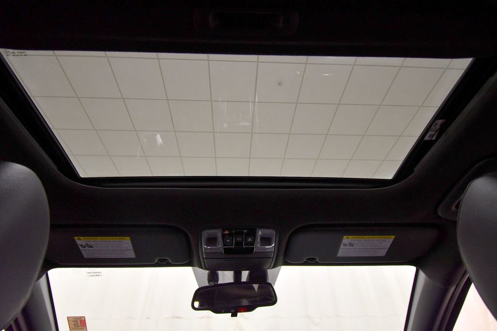 Certified 2024 Kia Forte GT FWD image 16