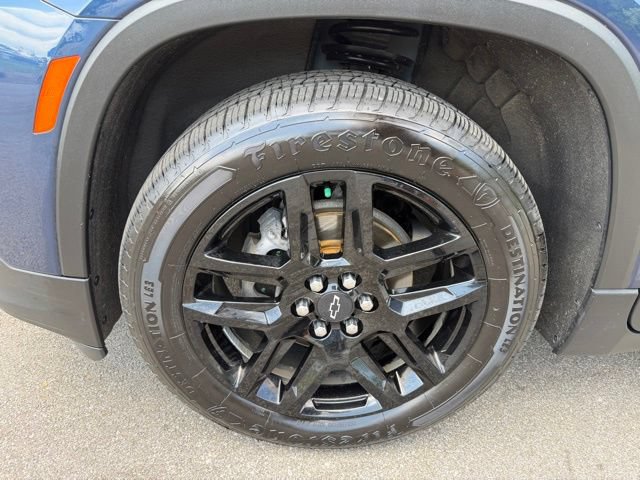 Used 2023 Chevrolet Traverse LT AWD/4WD image 35