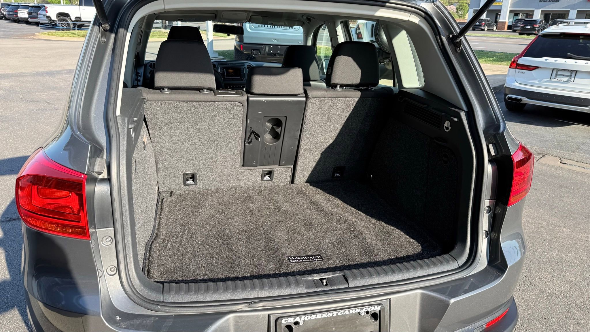 Used 2017 Volkswagen Tiguan Limited w/ Alloy Wheels Package image 23