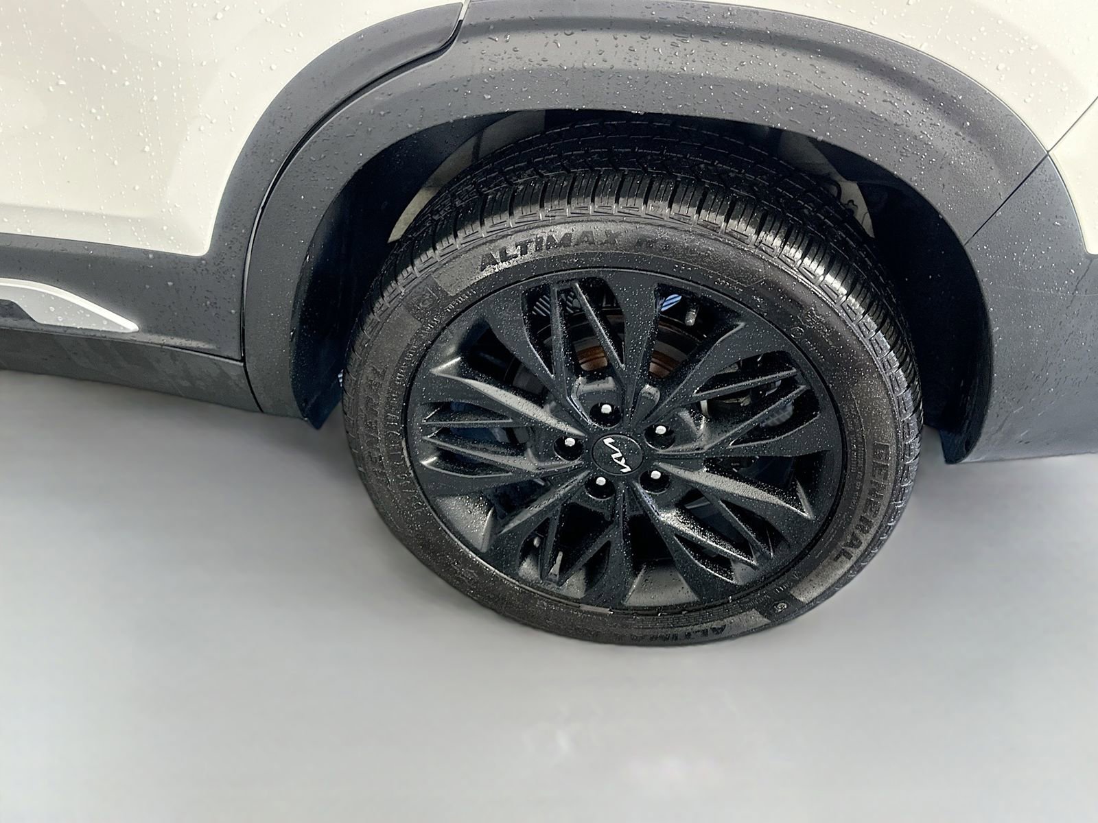 Used 2023 Kia Seltos Nightfall Edition AWD/4WD image 30