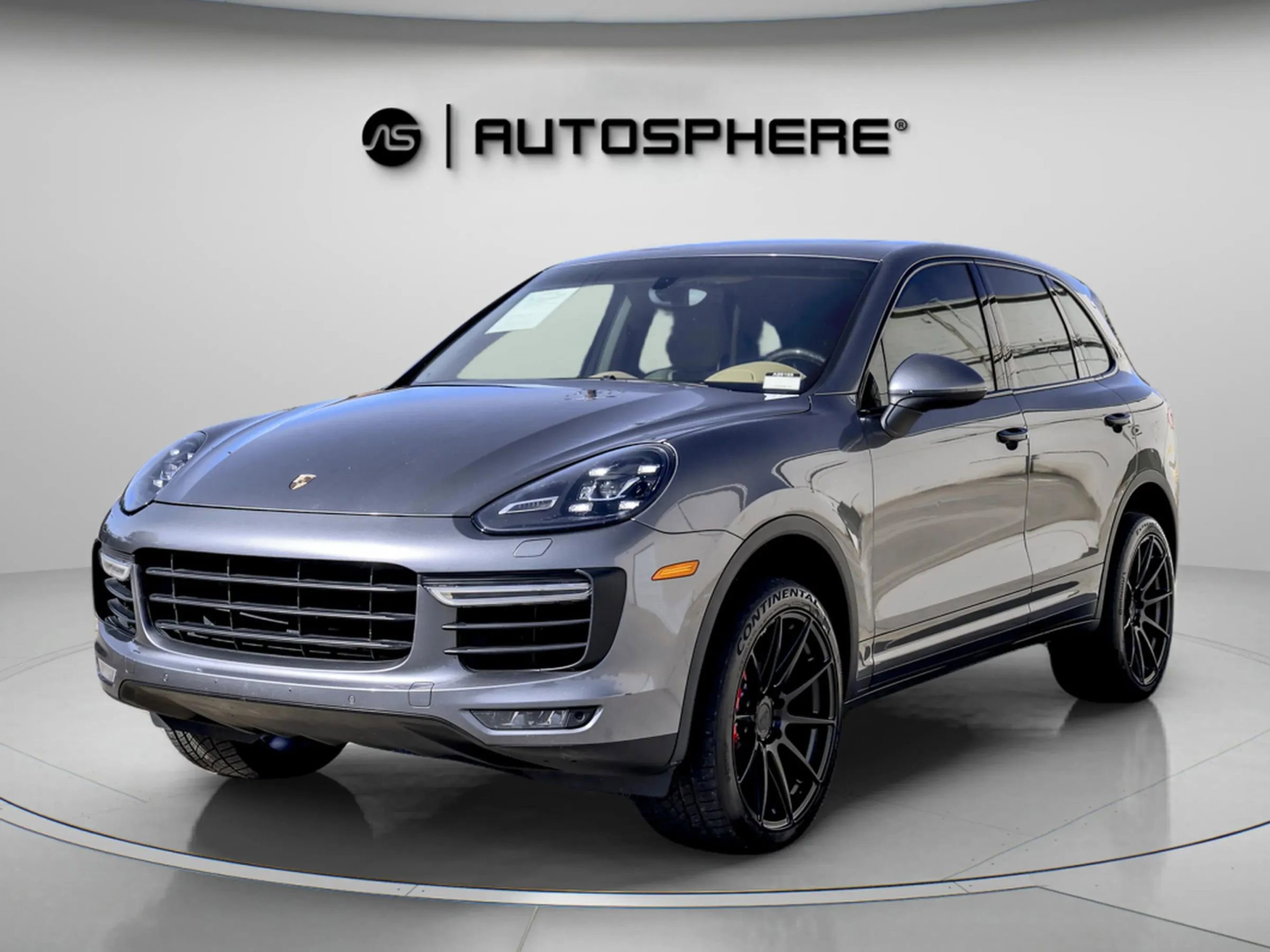 Used 2016 Porsche Cayenne Turbo AWD/4WD image 4