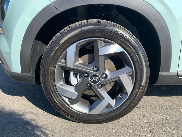 New 2025 Hyundai Venue Limited image 10