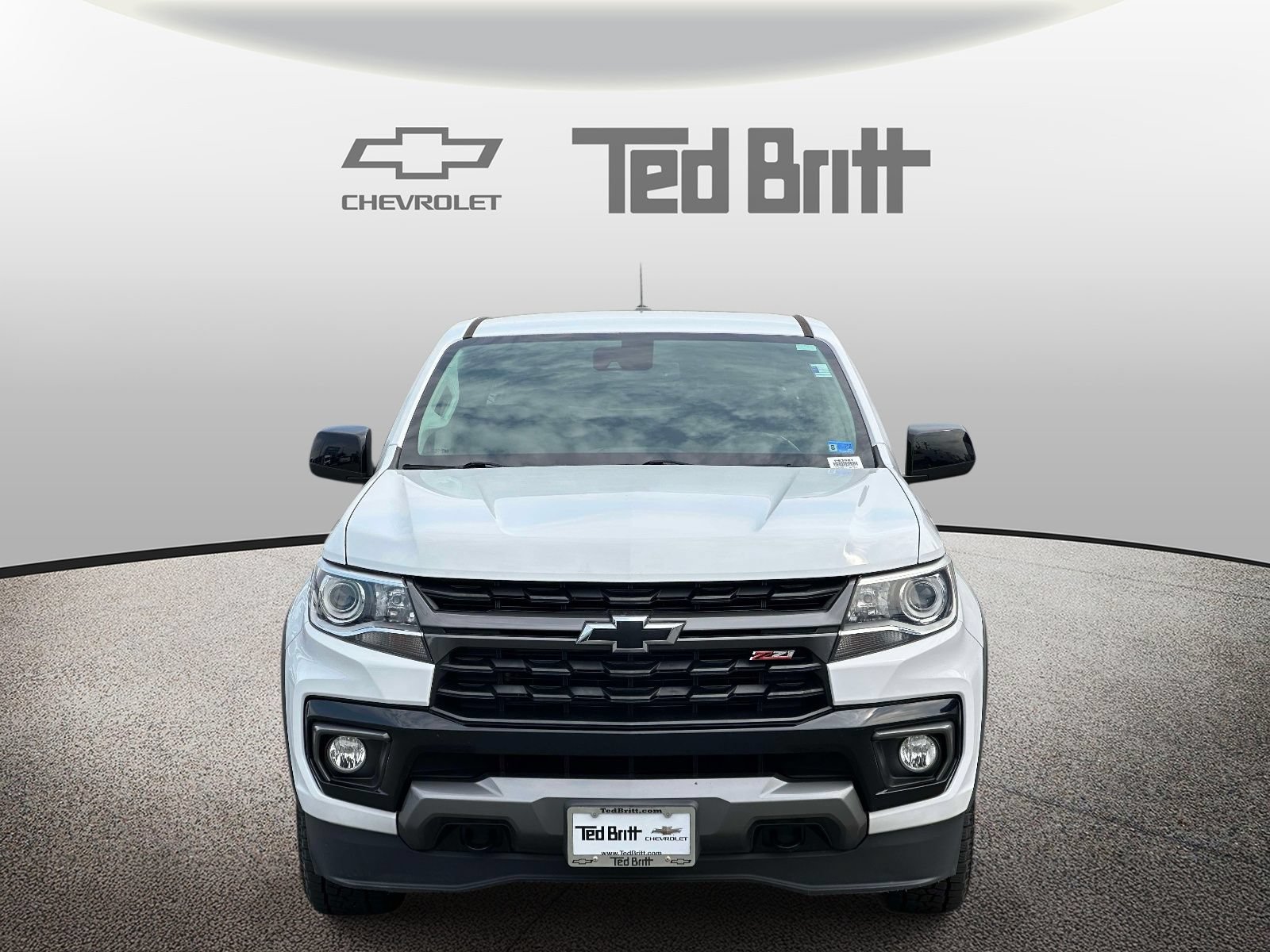 Certified 2021 Chevrolet Colorado Z71 w/ Safety Package AWD/4WD image 2