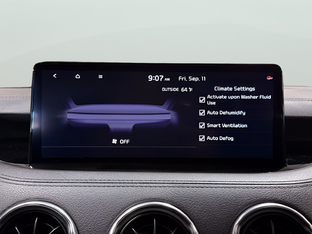 Used 2022 Kia Stinger GT-Line RWD image 18
