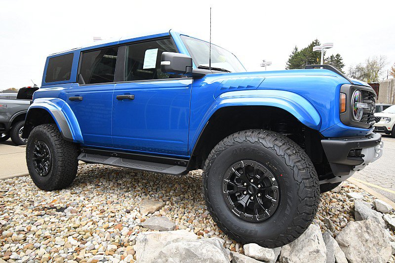 New 2025 Ford Bronco Raptor w/ Interior Carbon Fiber Pack