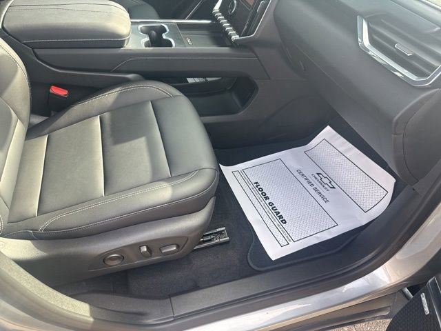 Used 2025 GMC Acadia Elevation w/ Elevation Premium Package image 32