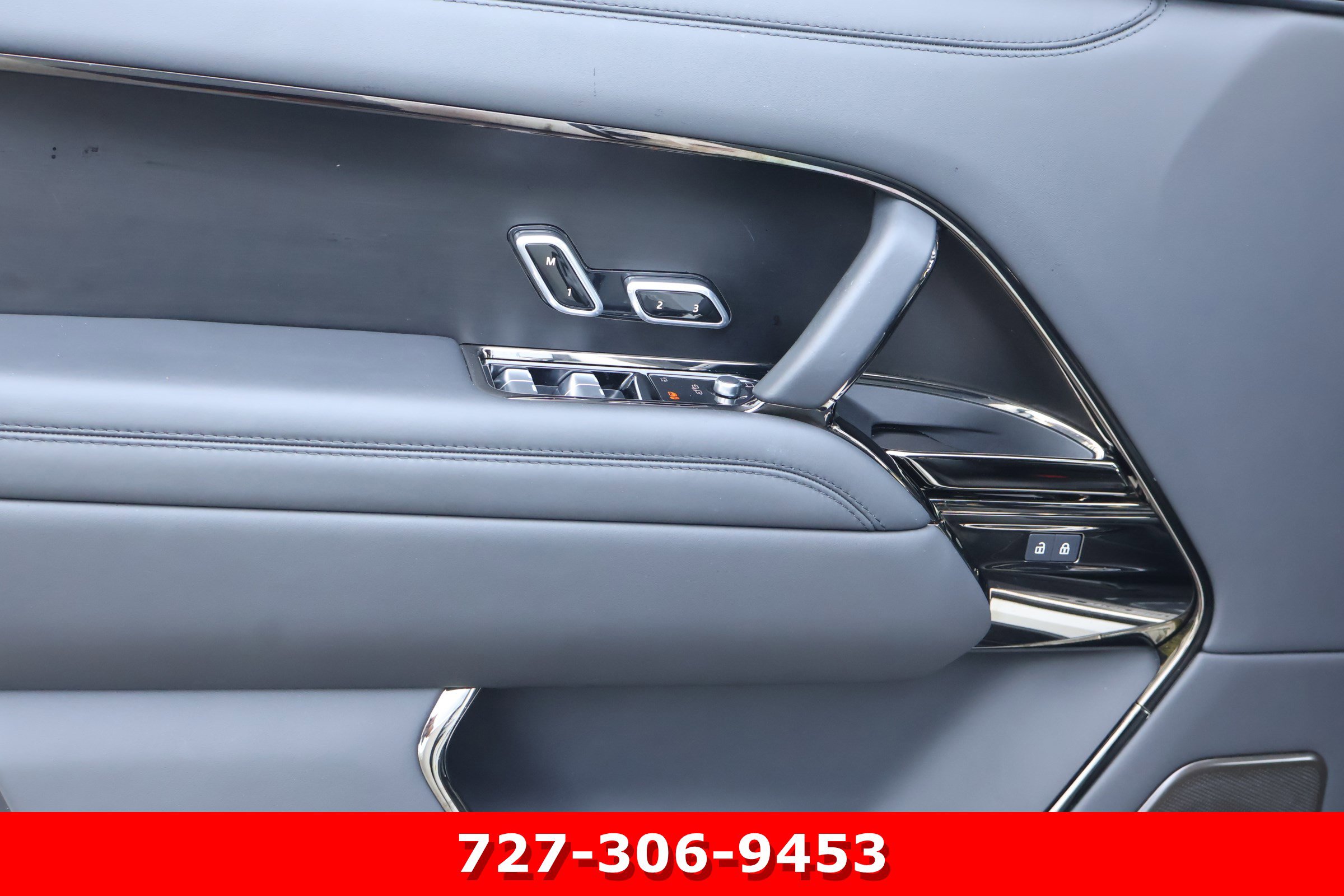 Used 2023 Land Rover Range Rover SV AWD/4WD image 15