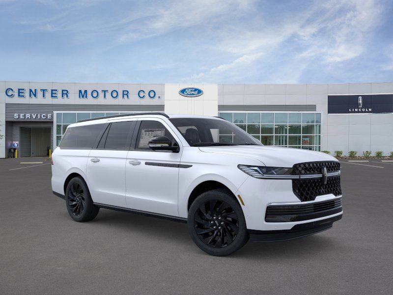 New 2025 Lincoln Navigator L Reserve image 7