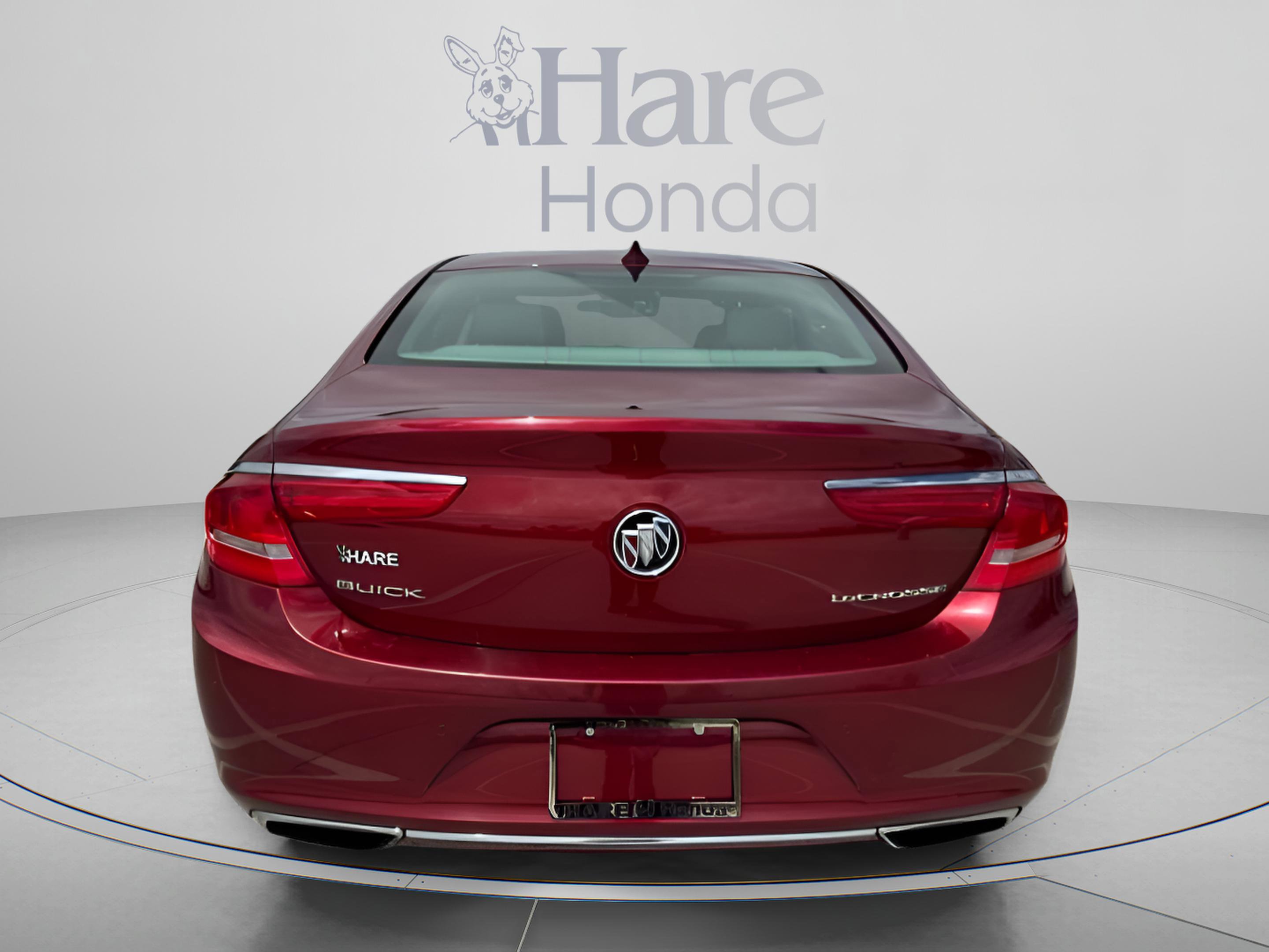 Used 2017 Buick LaCrosse Essence w/ Sun and Shade Package FWD image 4