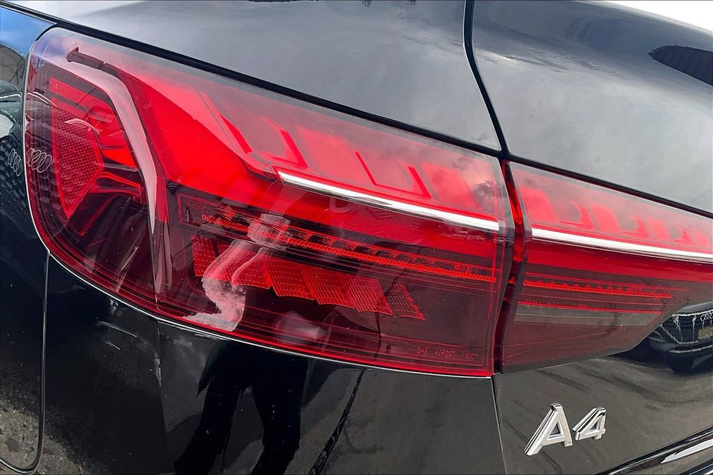 Used 2023 Audi A4 2.0T Premium AWD/4WD image 23