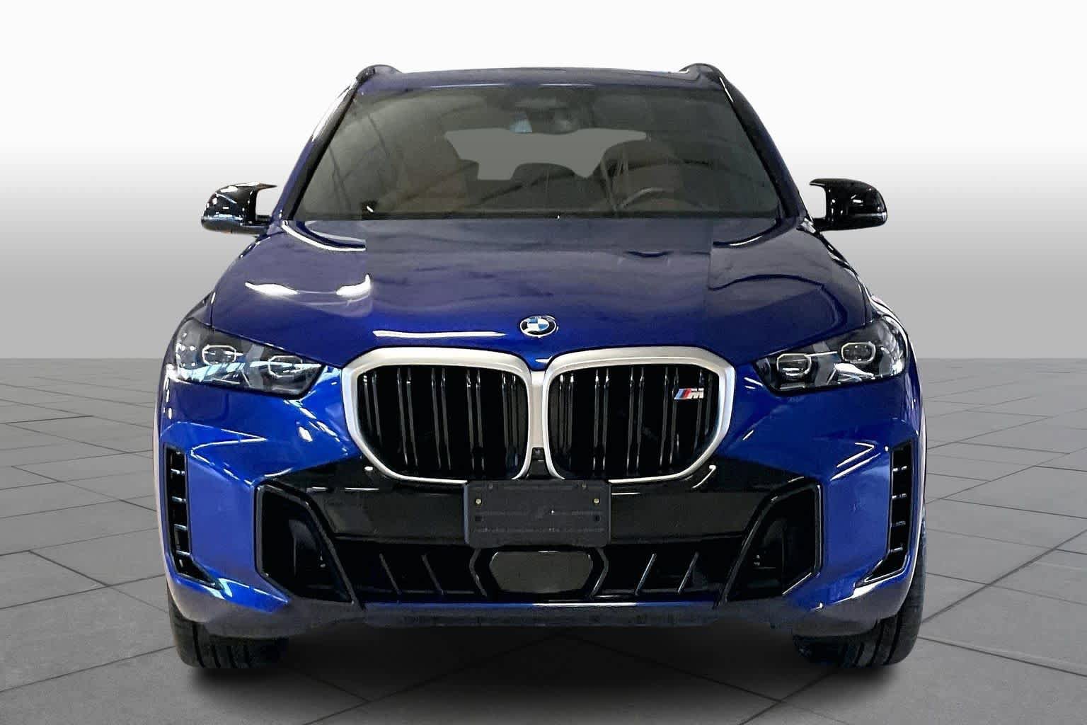 Used 2025 BMW X5 M60i AWD/4WD image 3