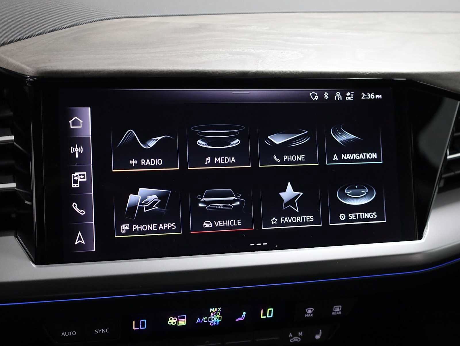 Certified 2023 Audi Q4 e-tron Premium Plus AWD/4WD image 30