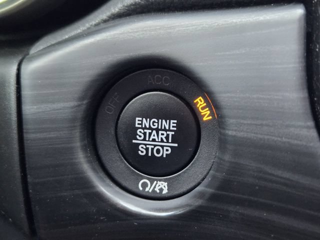 Certified 2021 Jeep Grand Cherokee Laredo X AWD/4WD image 28