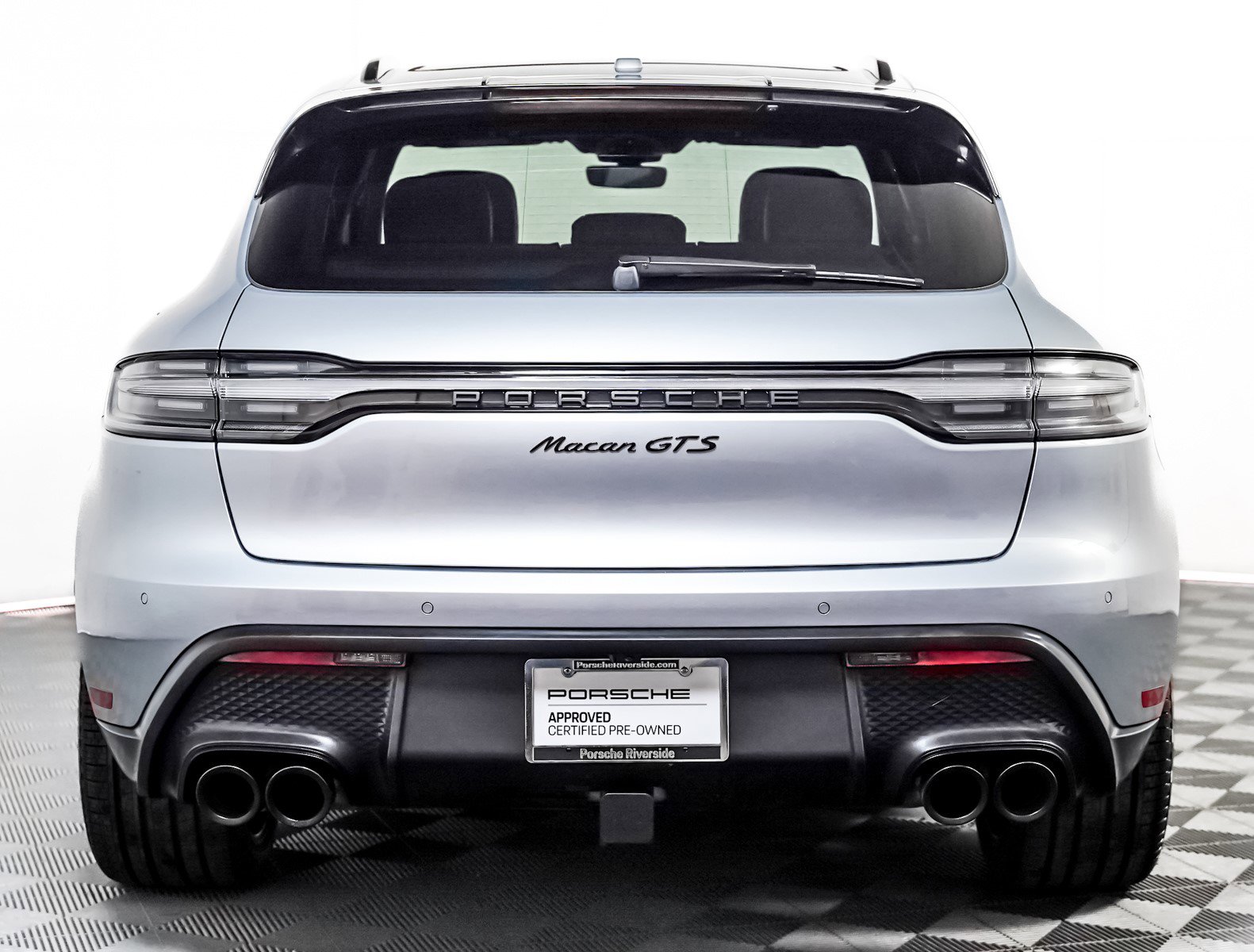 Certified 2025 Porsche Macan GTS image 11