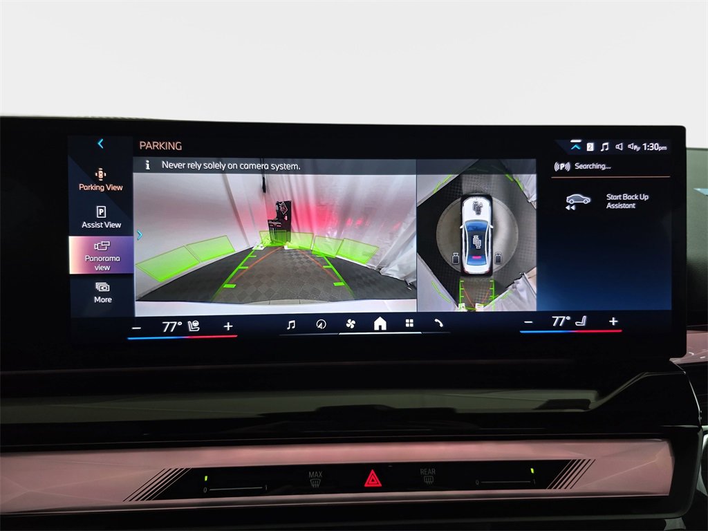 Used 2025 BMW i5 xDrive40 w/ Premium Package image 26